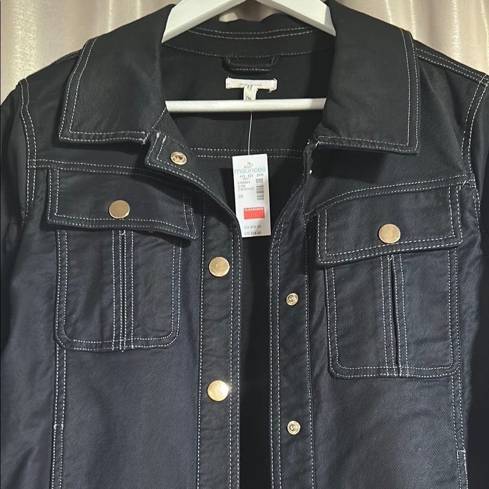 NEW WITH TAGS! ๐ Maurices Black Jean Jacket Classic Denim Style - Picture 4 of 9